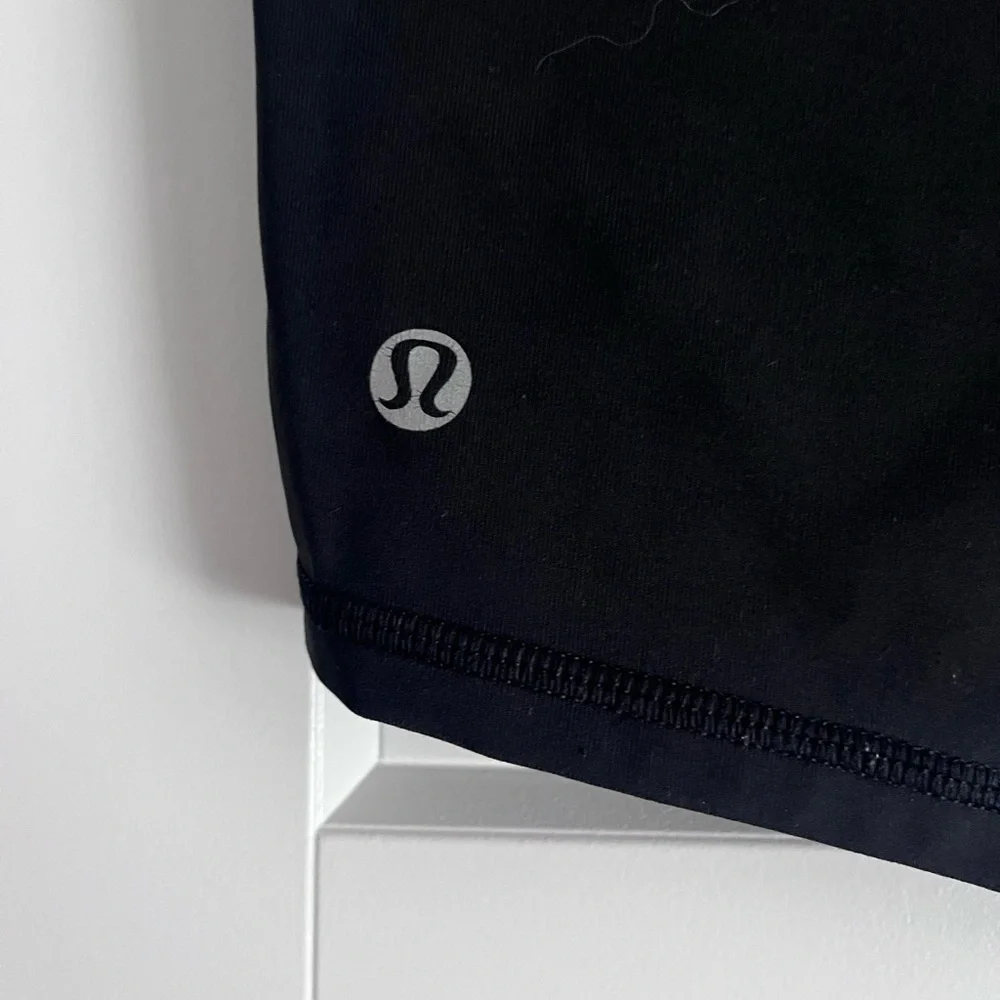 LULU LEMON | Shorts - Picture 8 of 8